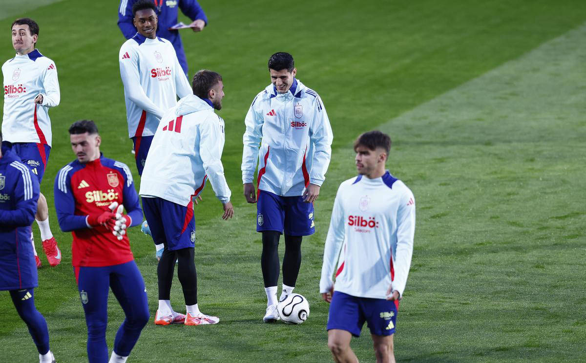 爱游戏在线登录-西班牙国家队轻松取胜对手