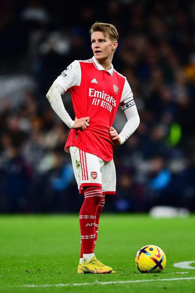 爱游戏中国官网-关于阿森纳主场击败热刺西甲争冠之路再添一城的信息