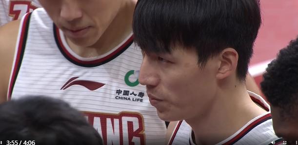 爱游戏馆-福建男篮取得连胜，积分榜逐渐攀升的简单介绍