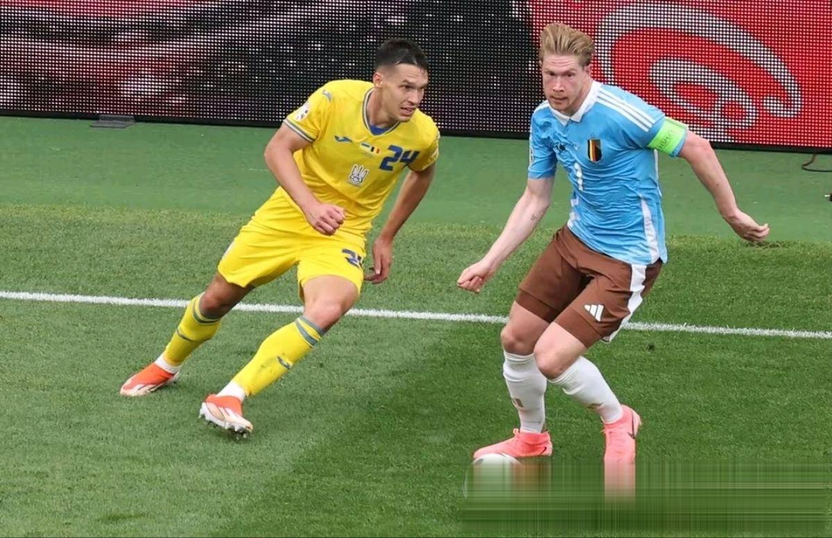 奥地利险胜乌克兰，与荷兰争夺小组头名