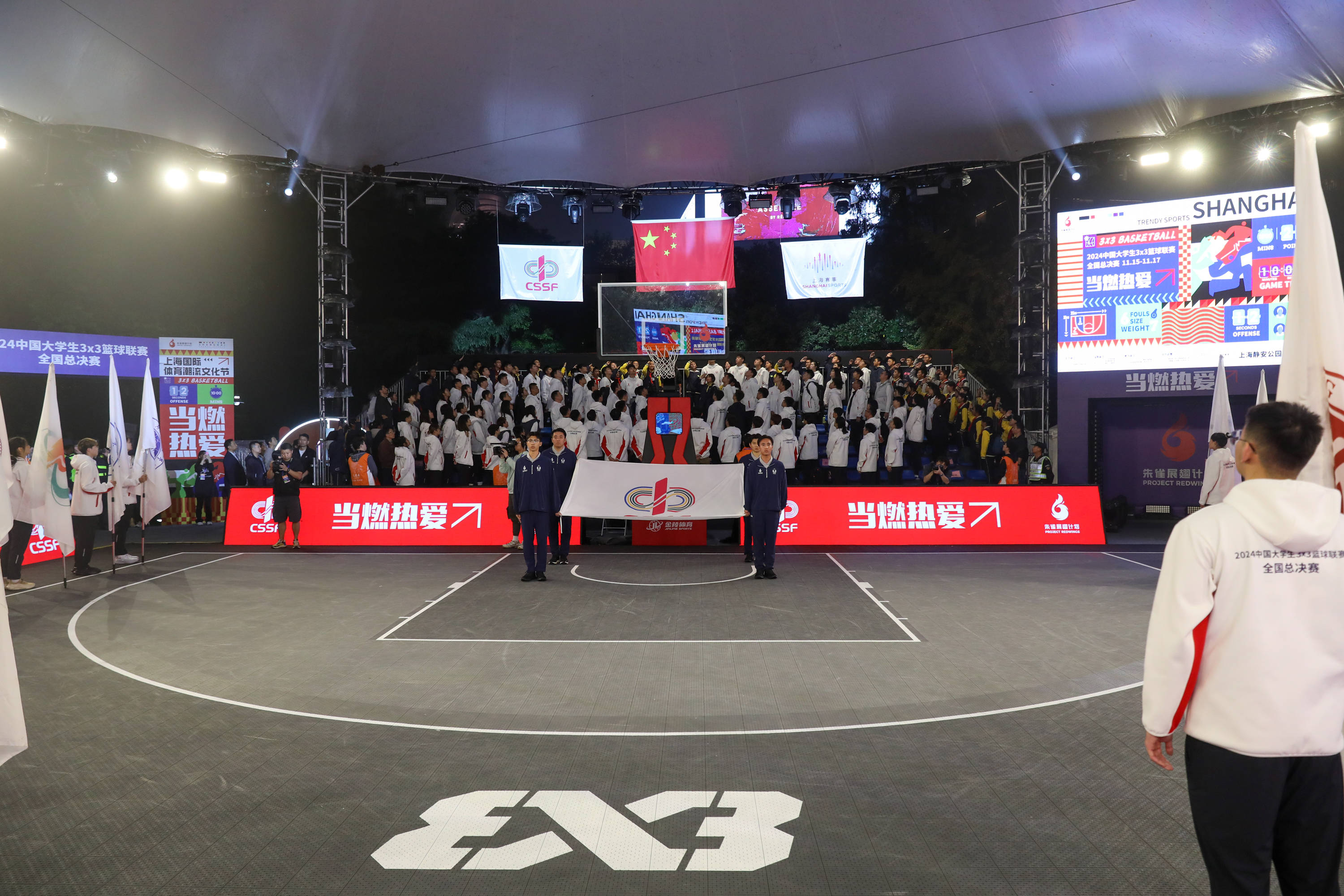 爱游戏亚洲官网-包含高手之间激烈角逐，国内篮球赛事引人瞩目的词条