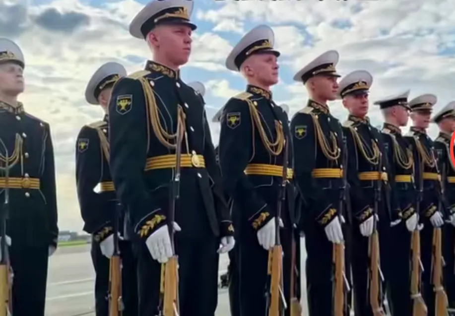 俄罗斯队勇夺胜利，展现团队实力