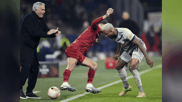 包含罗马遭遇客场不利，输球难掩赛季低迷的词条