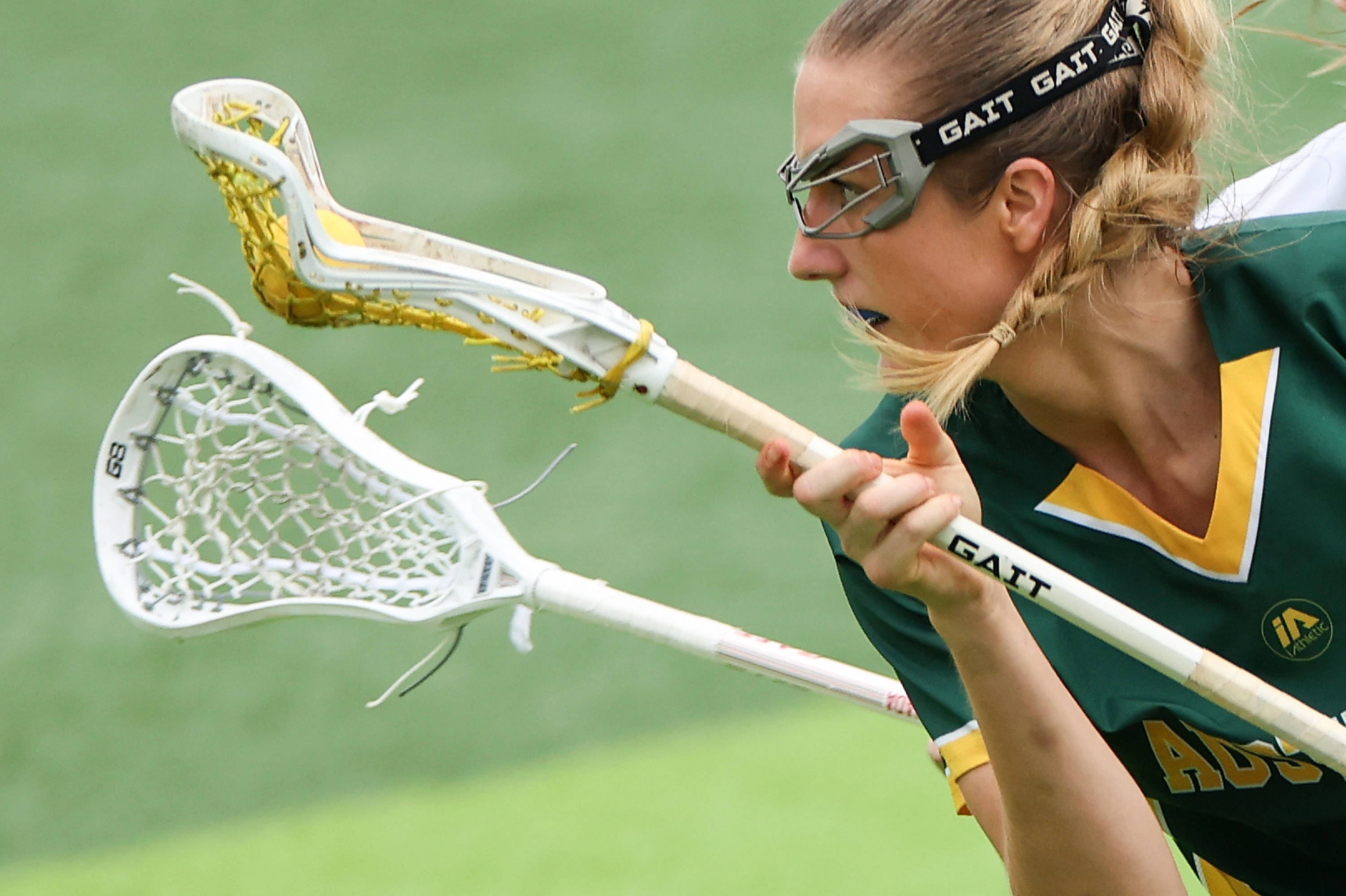 加拿大女子射箭队选手获得亚军，实力不容小觑的简单介绍