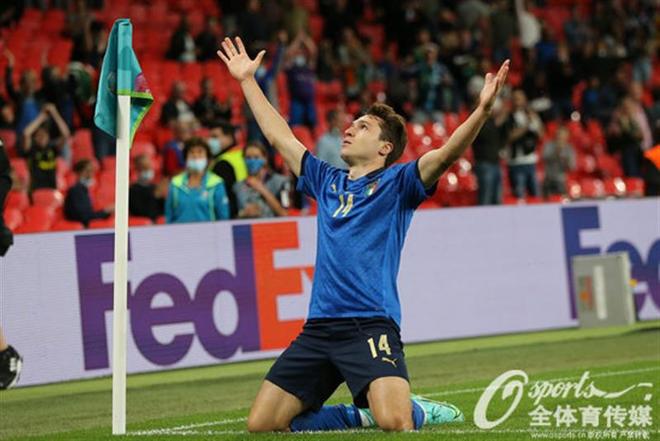 丹麦中锋在韩国甲级球队踢出完美表现的简单介绍