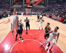 快船主场上演逆转大战