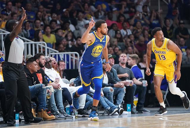 爱游戏网站-勇士队再次迎战湖人队