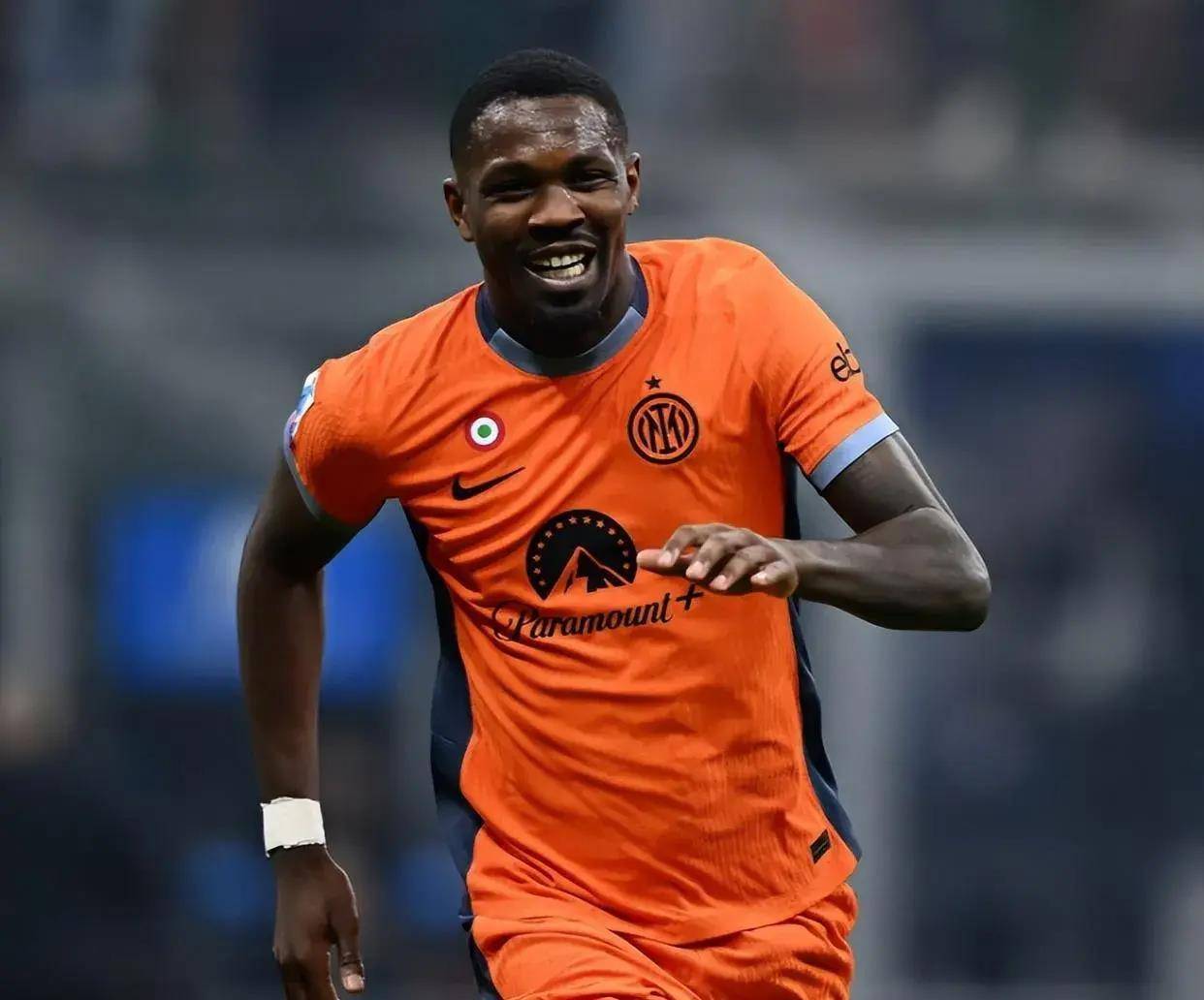 关于卢瓦尔面对尼姆将尽力争取胜利的信息